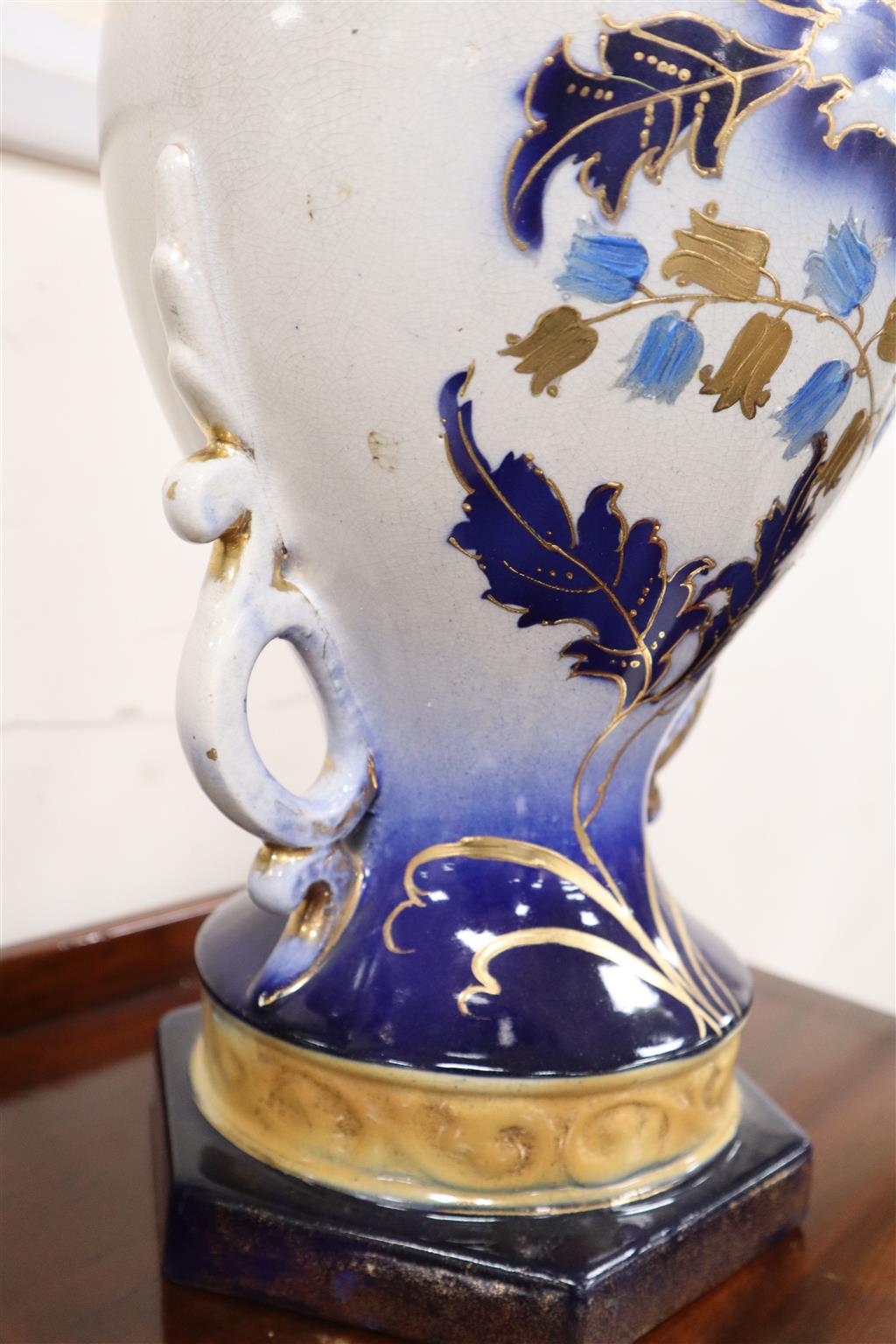 A pair of Edwardian blue and white china vases